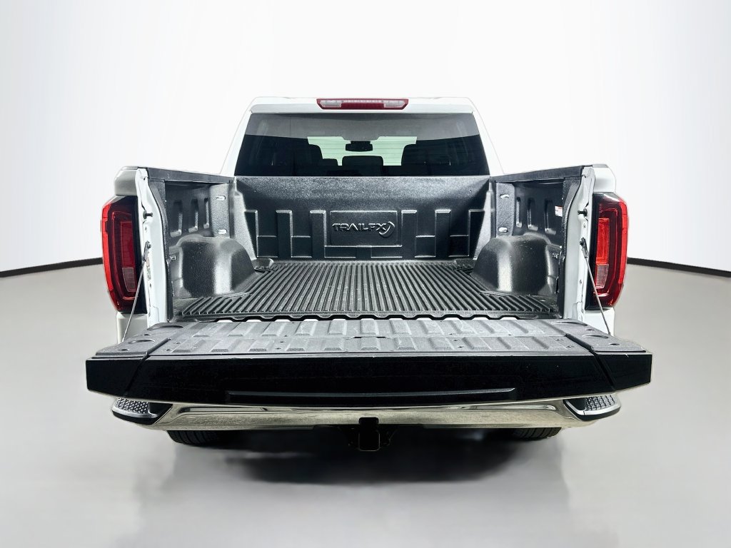 Used 2026 GMC Sierra 1500 SLT RWD image 39