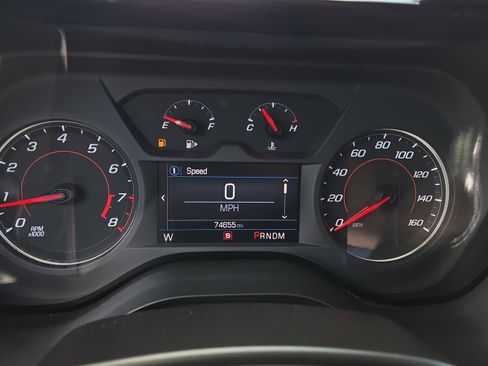Used 2019 Chevrolet Camaro LT RWD image 24