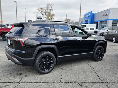 New 2026 Chevrolet Equinox LT w/ Convenience Package II image 13