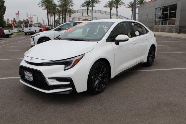 Certified 2026 Toyota Corolla SE FWD image 6