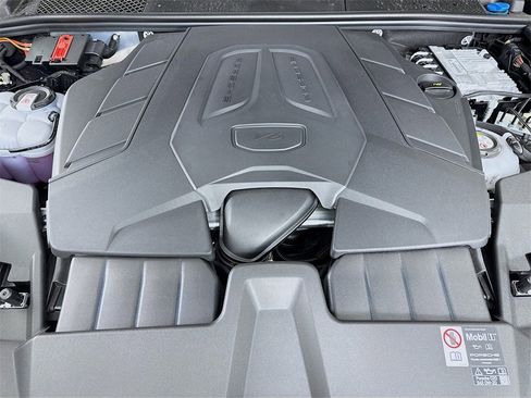 New 2026 Porsche Cayenne E-Hybrid Coupe image 33