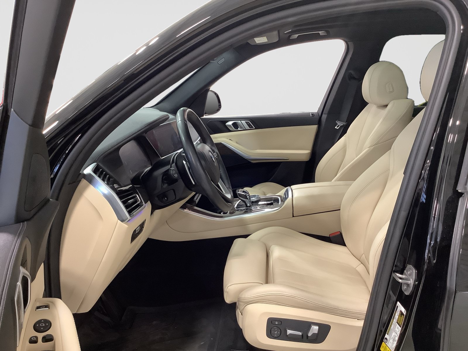 Used 2022 BMW X5 sDrive40i w/ Premium Package RWD image 9