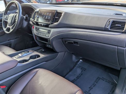Certified 2024 Honda Ridgeline RTL image 31