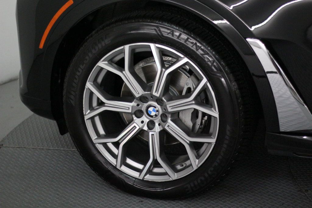 Used 2020 BMW X7 xDrive40i w/ Cold Weather Package AWD/4WD image 70