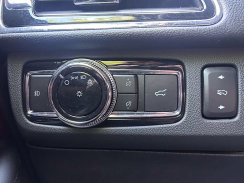 Used 2021 Lincoln Navigator L Reserve AWD/4WD image 38