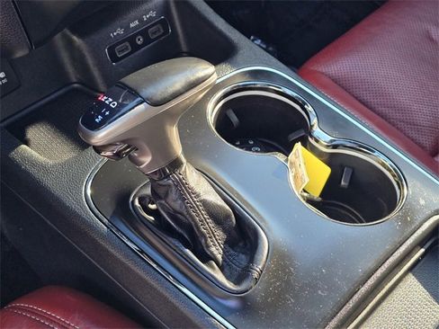 Used 2018 Dodge Durango SRT w/ Technology Group image 21