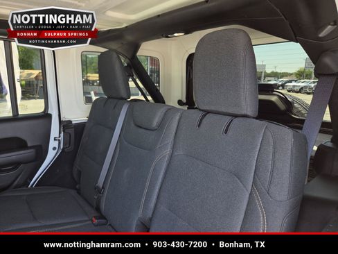Used 2025 Jeep Wrangler Sport S AWD/4WD image 26