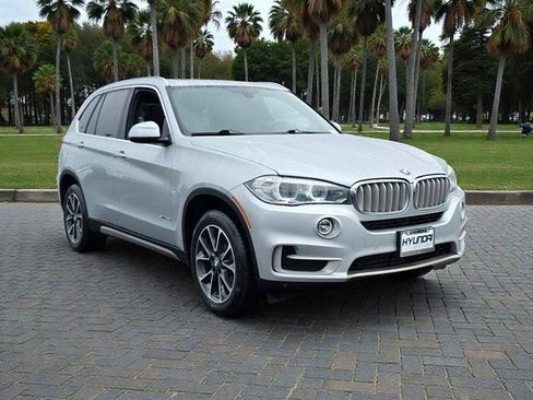 Used 2018 BMW X5 sDrive35i w/ Premium Package image 4