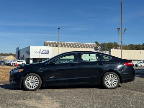 Used 2016 Ford Fusion Energi SE image 3