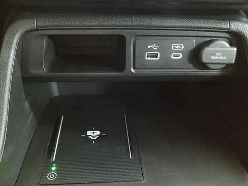 Used 2025 Honda Pilot EX-L image 12