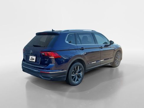 Used 2022 Volkswagen Tiguan SE image 4