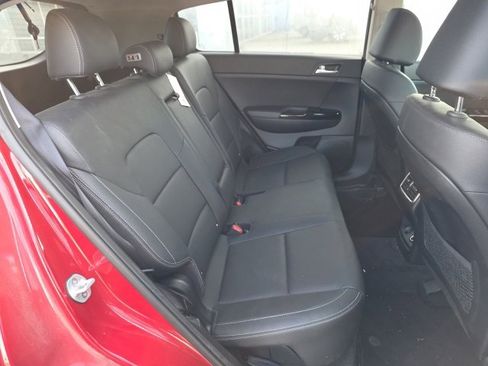 Used 2018 Kia Sportage EX w/ EX Premium Package image 16