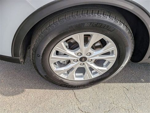 Used 2025 Ford Escape Active image 11