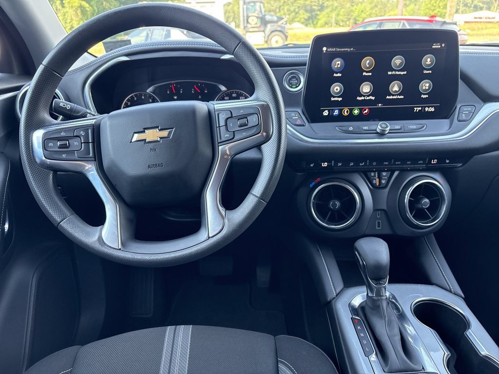 Certified 2025 Chevrolet Blazer LT AWD/4WD image 11