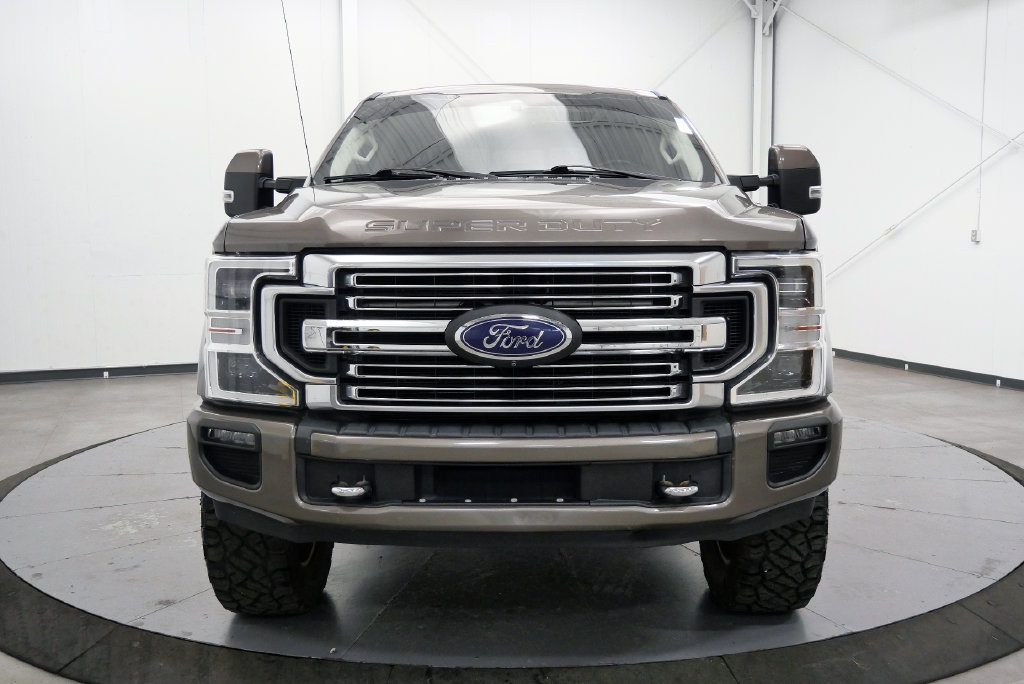 Used 2021 Ford F250 Limited w/ FX4 Off-Road Package AWD/4WD image 3