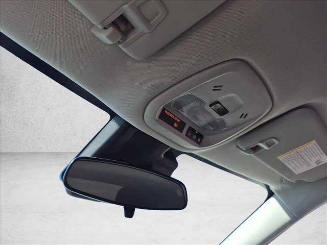 Used 2025 Chevrolet Trax LT w/ Driver Confidence Package FWD image 14