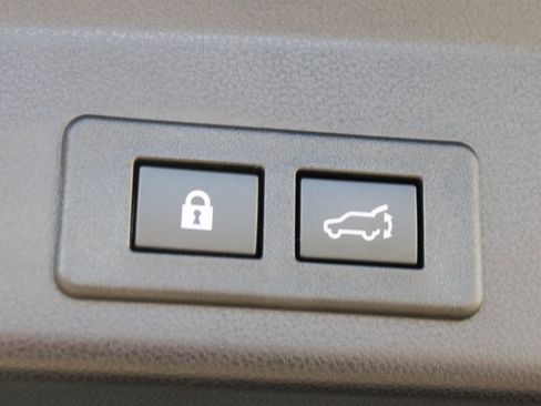 Used 2023 Subaru Ascent Touring image 30