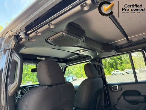 Certified 2022 Jeep Wrangler Unlimited Sport AWD/4WD image 37