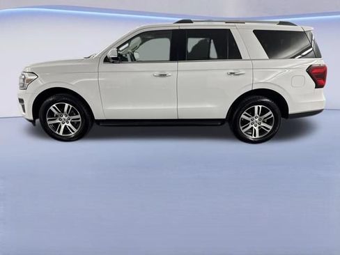 Used 2024 Ford Expedition Limited RWD image 4