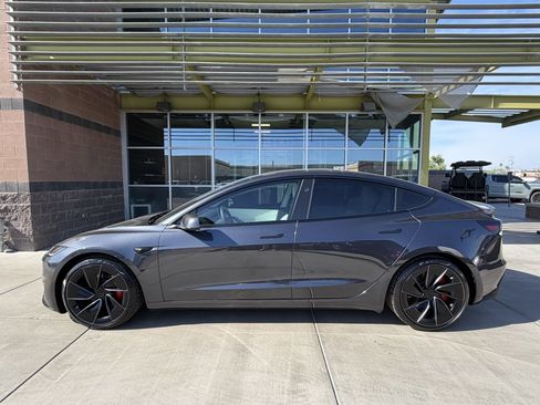 Used 2024 Tesla Model 3 Performance image 7