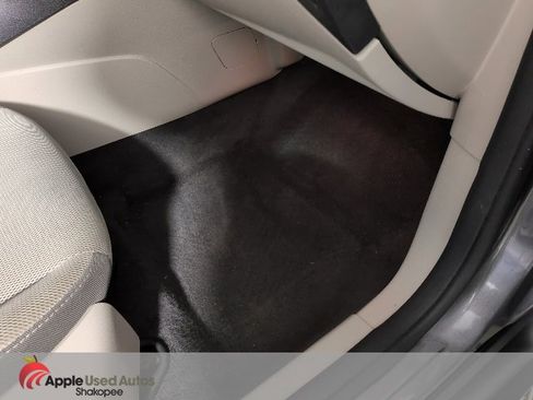 Used 2013 Ford Focus SE w/ Super Fuel Economy (SFE) Pkg image 32