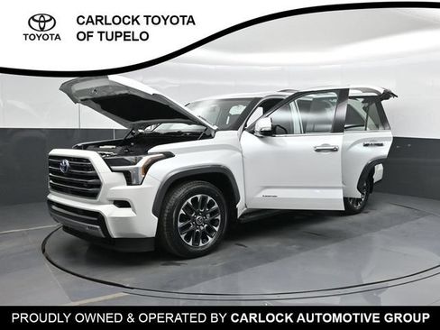 Used 2023 Toyota Sequoia Limited w/ Tow Technology Package AWD/4WD image 87