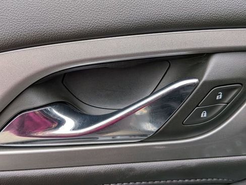 Certified 2024 Chevrolet Traverse LT w/ LPO, Floor Liner Package image 11