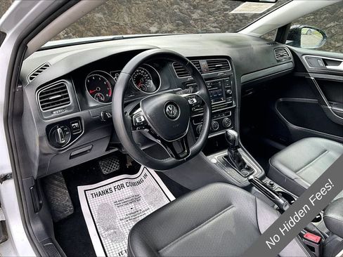 Used 2021 Volkswagen Golf 4-Door FWD image 11