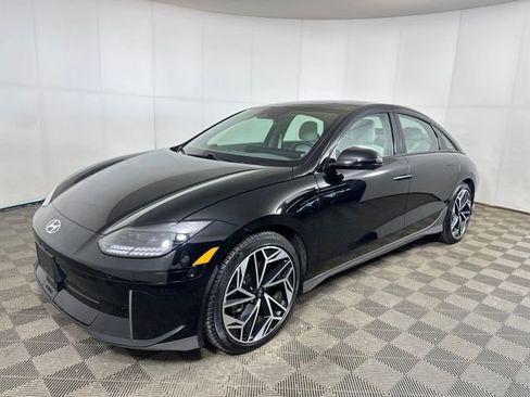 Used 2024 Hyundai Ioniq 6 Limited image 7