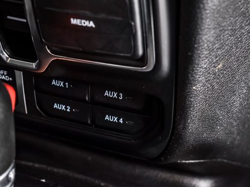 Used 2025 Jeep Wrangler Unlimited Sport S 4xe AWD/4WD image 26