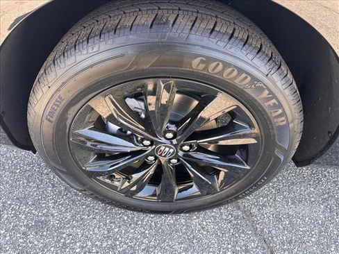 New 2026 Buick Envista Sport Touring image 15