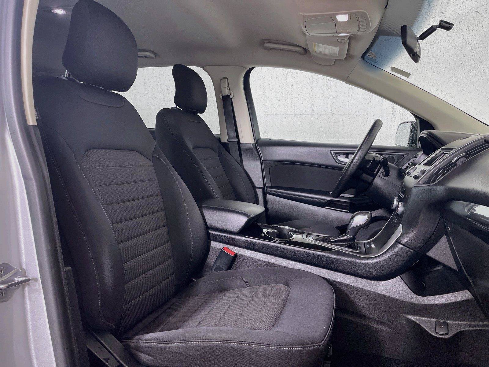 Used 2017 Ford Edge SE AWD/4WD image 25