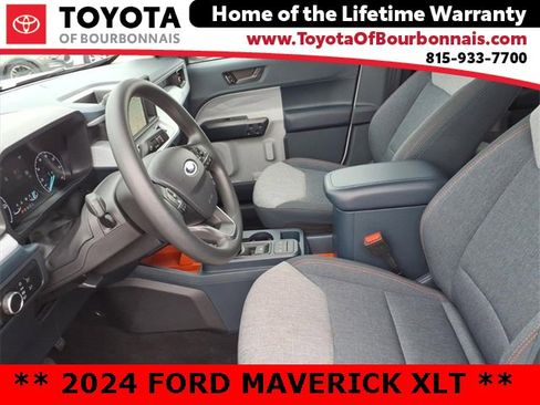 Used 2024 Ford Maverick XLT image 12