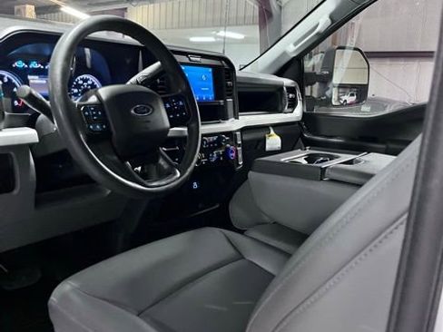 Used 2025 Ford F250 XL AWD/4WD image 8