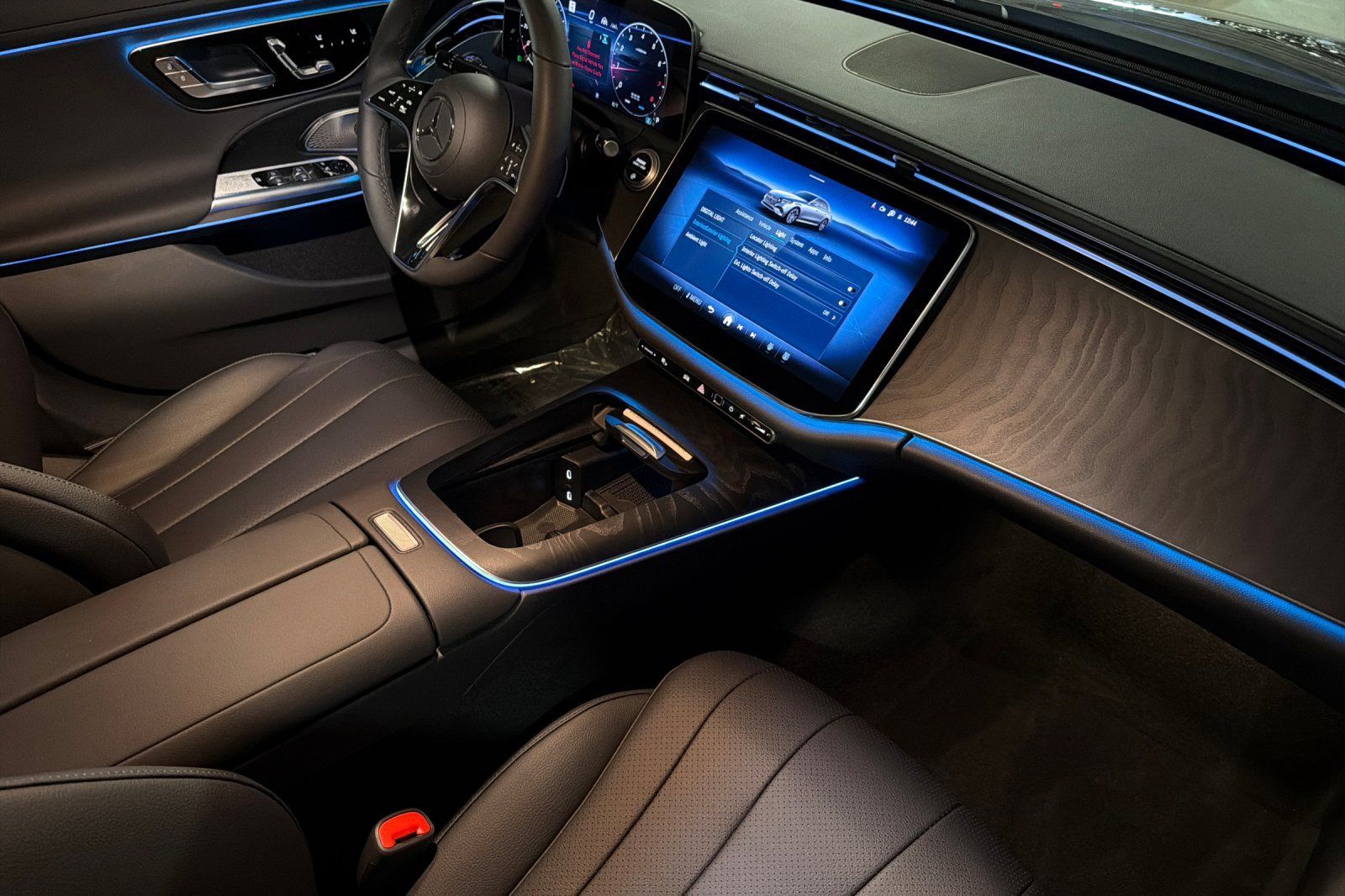 New 2026 Mercedes-Benz E 350 Sedan image 14