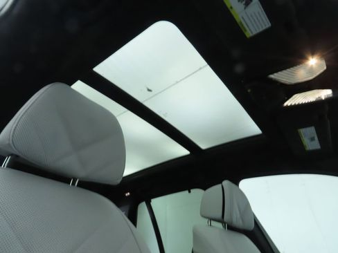 New 2026 BMW X5 sDrive40i w/ Climate Comfort Package image 19