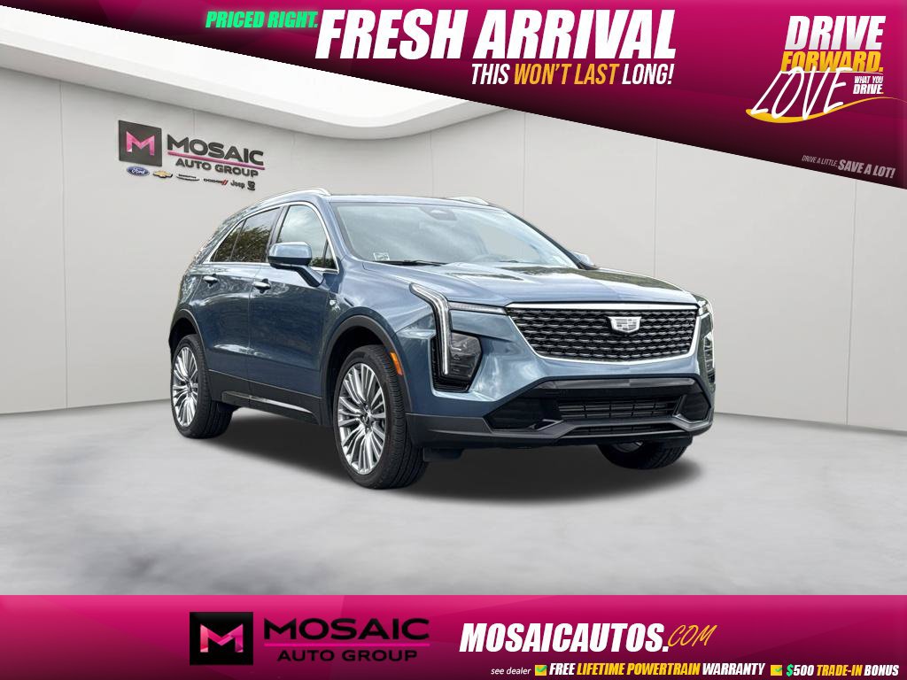 Used 2025 Cadillac XT4 Premium Luxury AWD/4WD image 1