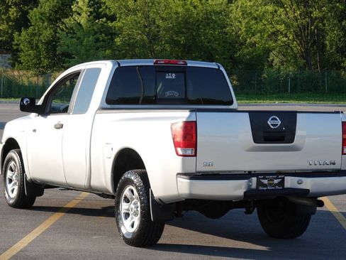 Used 2004 Nissan Titan XE w/ (PRF) Preferred Pkg AWD/4WD image 18