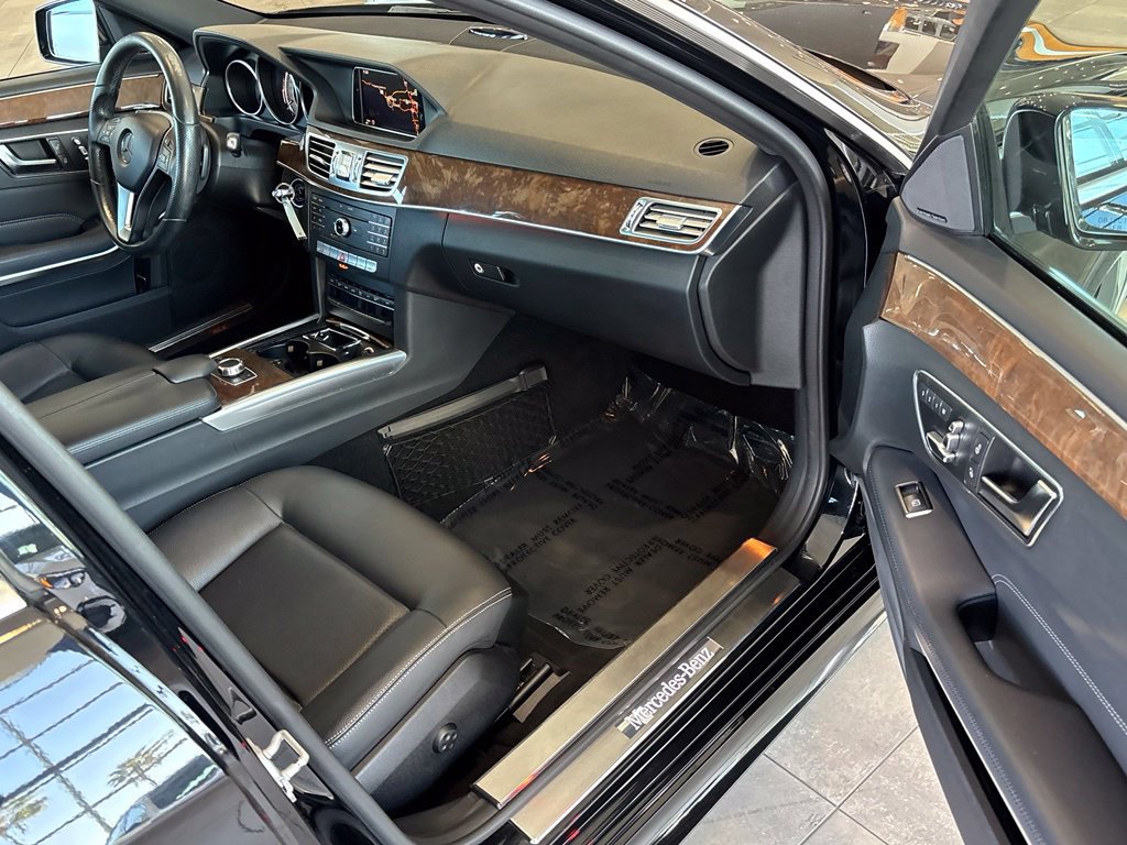 Used 2016 Mercedes-Benz E 350 Sedan image 34