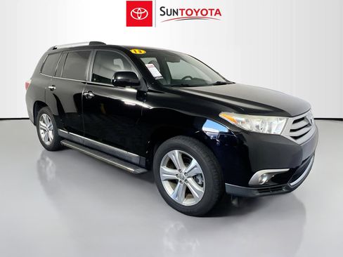 Used 2013 Toyota Highlander Limited image 1