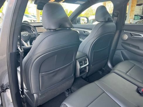 Used 2023 INFINITI QX55 Essential AWD/4WD image 10