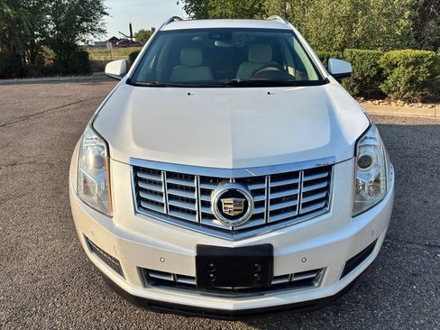 Used 2016 Cadillac SRX Luxury w/ Driver Awareness Package AWD/4WD image 4