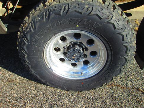 Used 2004 Ford F250 XLT image 10