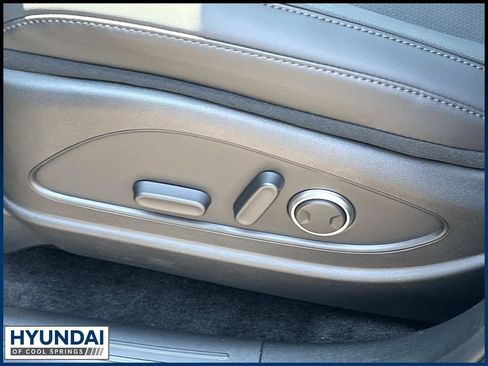 New 2026 Hyundai Palisade FWD Hybrid image 17