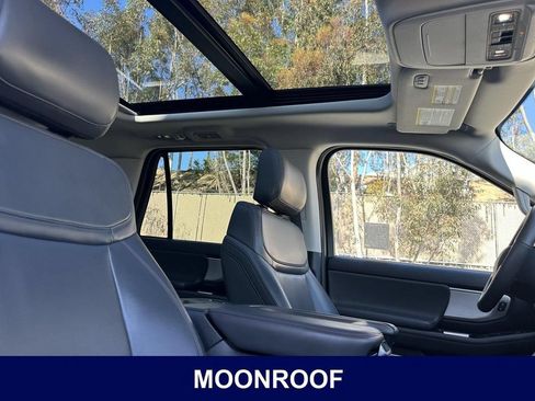 Used 2025 Ford Expedition Active AWD/4WD image 20
