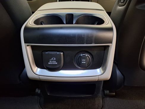 Used 2025 Kia Carnival SX Prestige FWD image 15