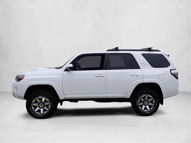 Used 2022 Toyota 4Runner TRD Off-Road AWD/4WD image 2