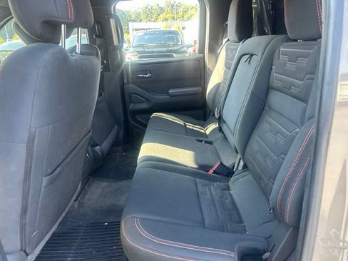 Used 2022 Nissan Frontier PRO-4X AWD/4WD image 12
