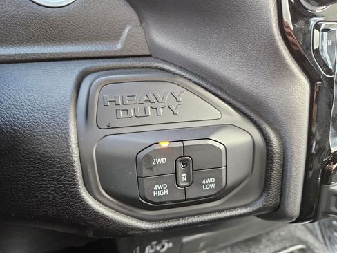 New 2025 RAM 5500 4x4 Regular Cab image 23