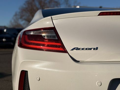 Used 2016 Honda Accord EX-L image 9